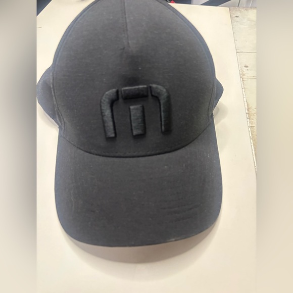 Travis Mathew Other - Travis Mathew Bahamas Tech Hat Mens Black Snapback Adjustable Logo Golf